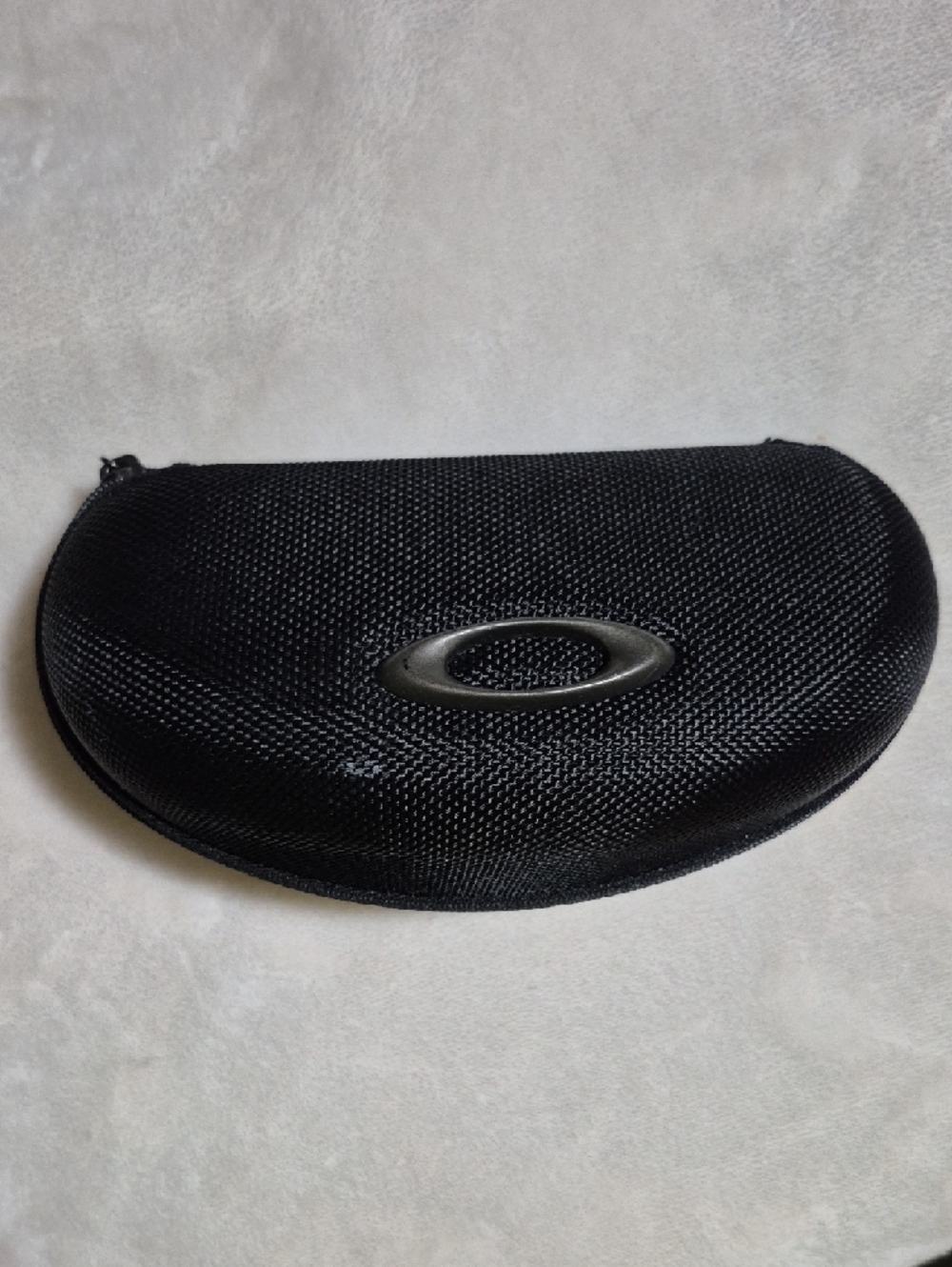 Oakley Black Zippered Glasses Case with Molded Foam Interior